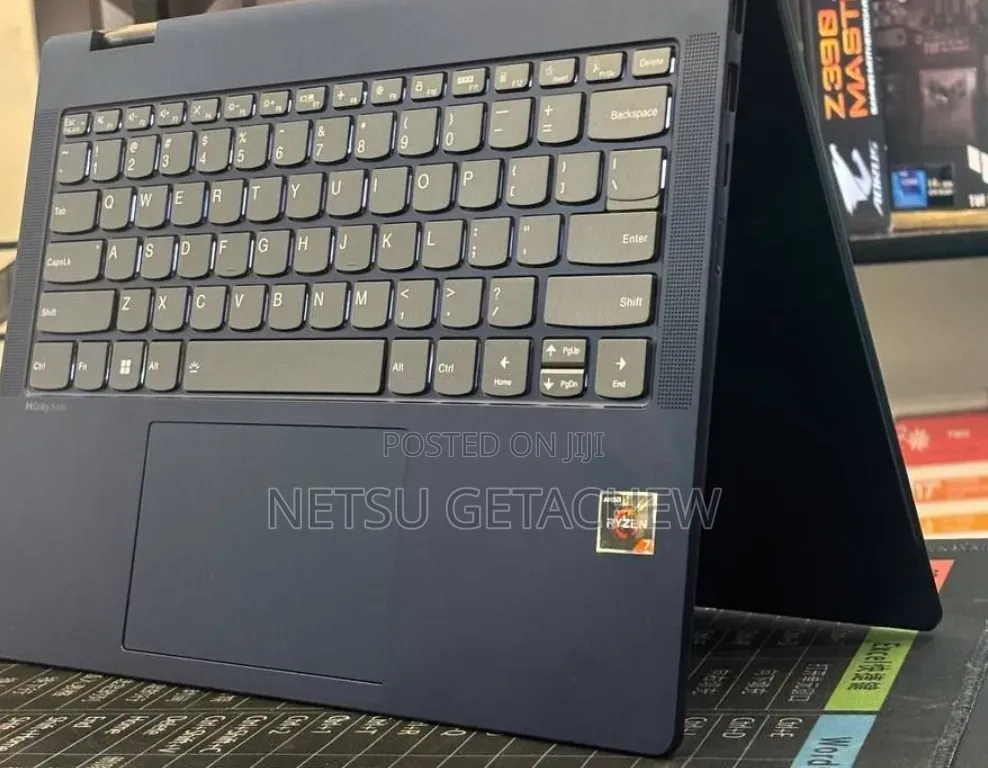 New Laptop Lenovo IdeaPad D330 16GB AMD Ryzen 7 SSD 1T
