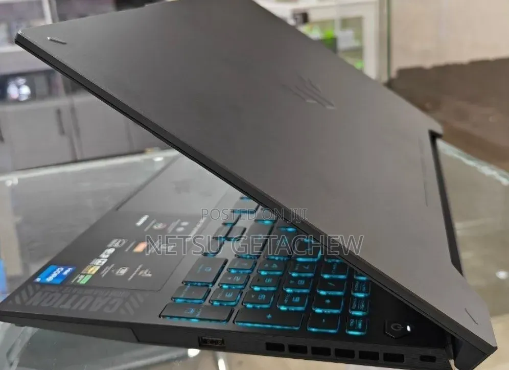 New Laptop Asus TUF Dash F15 16GB Intel Core i7 SSD 512GB