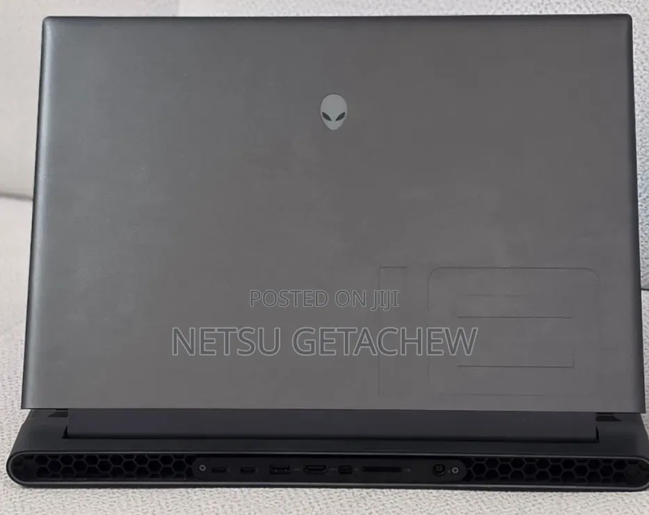 New Laptop Alienware M18X 32GB Intel Core i9 SSD 2T
