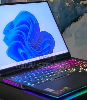 New Laptop Lenovo Legion 9 32GB AMD Ryzen 9 SSD 1T