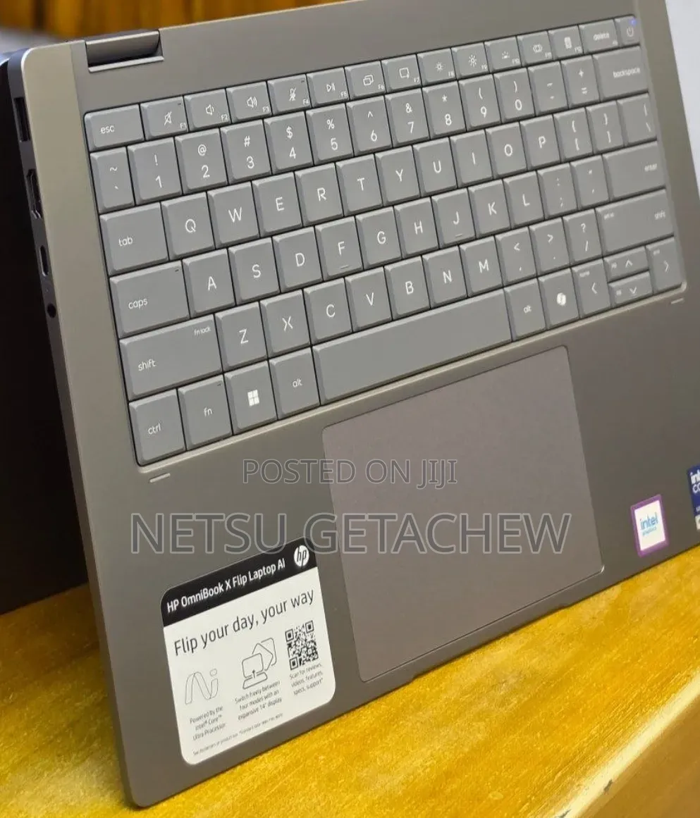 New Laptop HP OmniBook X Flip 14" 16GB Intel Core Ultra 7 SSD 1T
