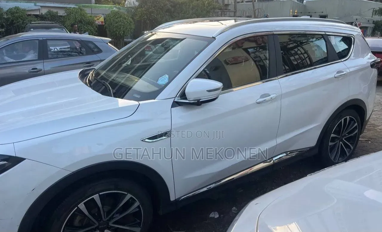 Jetour X70 Plus 2023 White