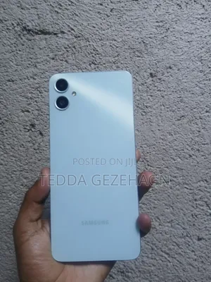Samsung Galaxy A05 64 GB Blue