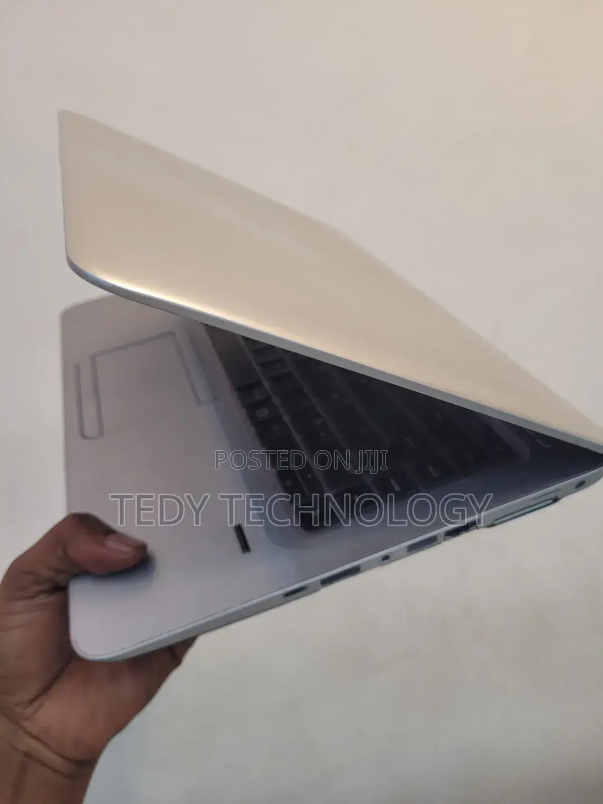 New Laptop HP EliteBook 840 8GB Intel Core i7 SSD 512GB
