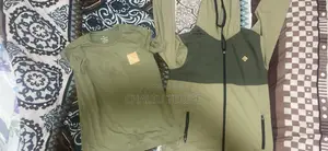Full Body Tracksuit With T-Shirt,jacket and Sweat Pants From Canada