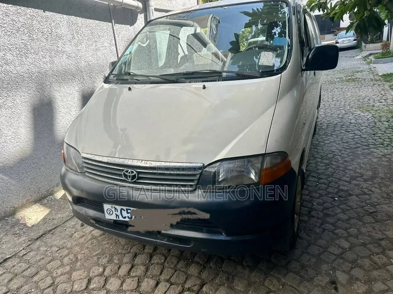 Car 2006 White
