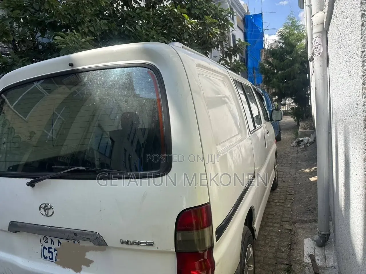 Car 2006 White
