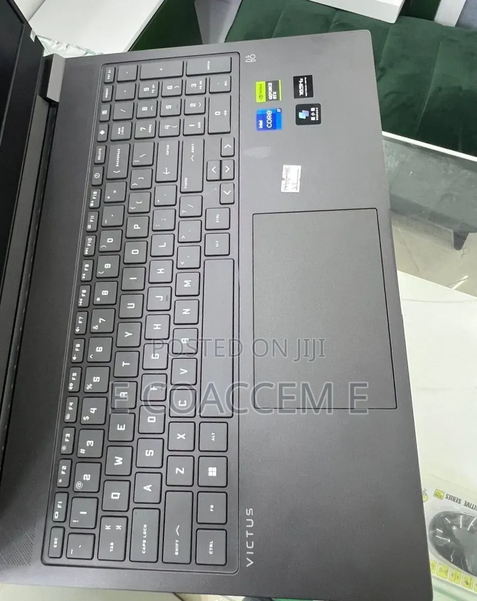 New Laptop HP Victus 16 16GB Intel Core i7 SSD 1T