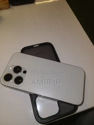 Apple iPhone 15 Pro 128 GB White