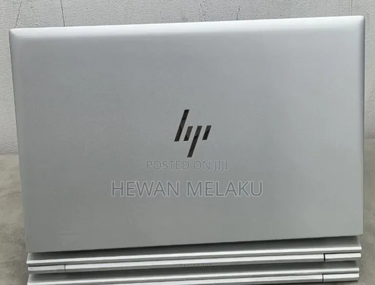 New Laptop HP EliteBook 830 G8 16GB Intel Core i5 SSD 512GB