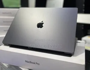 New Laptop Apple MacBook Pro 2024 M4 Max 64GB Apple M4 Max SSD 2T
