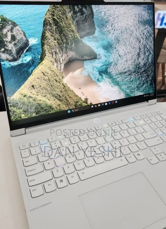 New Laptop Lenovo Legion 7 16GB Intel Core i7 SSD 1T