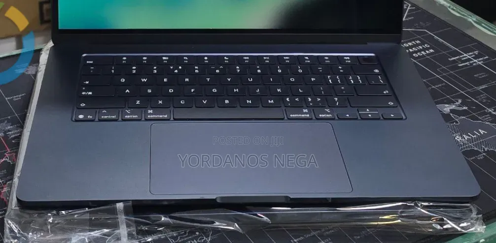 New Laptop Apple MacBook Air 2026 M5 16GB Apple M5 SSD 512GB