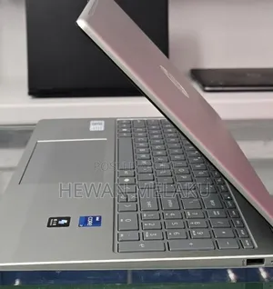 New Laptop HP Stream Notebook 16GB Intel Core i7 SSD 512GB