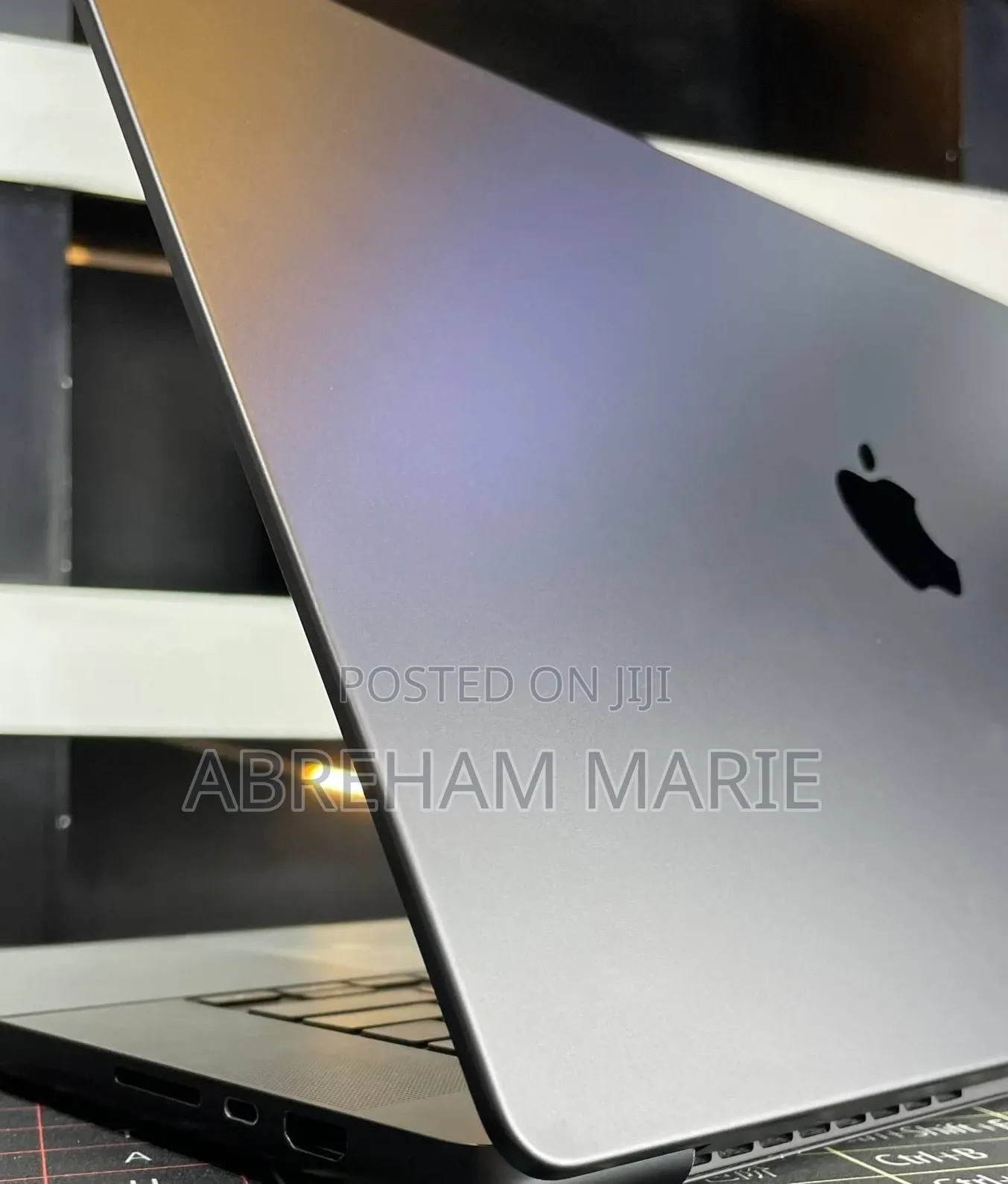 New Laptop Apple MacBook Pro 2024 M4 48GB Apple M4 Pro SSD 2T