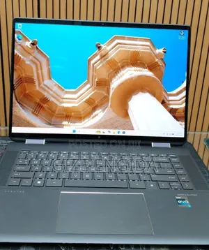 New Laptop HP Spectre X360 16GB Intel Core i7 SSD 512GB