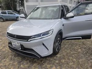 BYD Yuan Up 2025 White