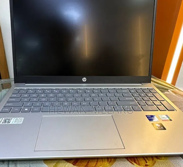 New Laptop HP Pavilion 14 16GB Intel Core i7 SSD 1T