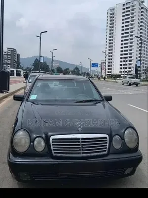 Mercedes-Benz E200 1998 Black