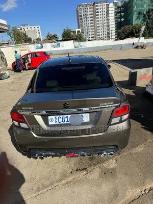 Suzuki Dzire 2023 Gray