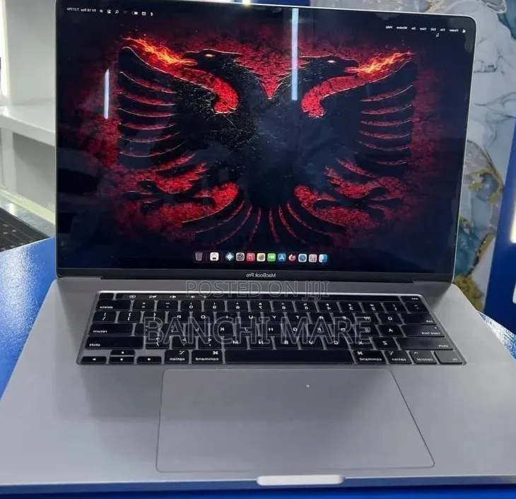 New Laptop Apple MacBook Pro 2019 32GB Intel Core i9 SSD 1T