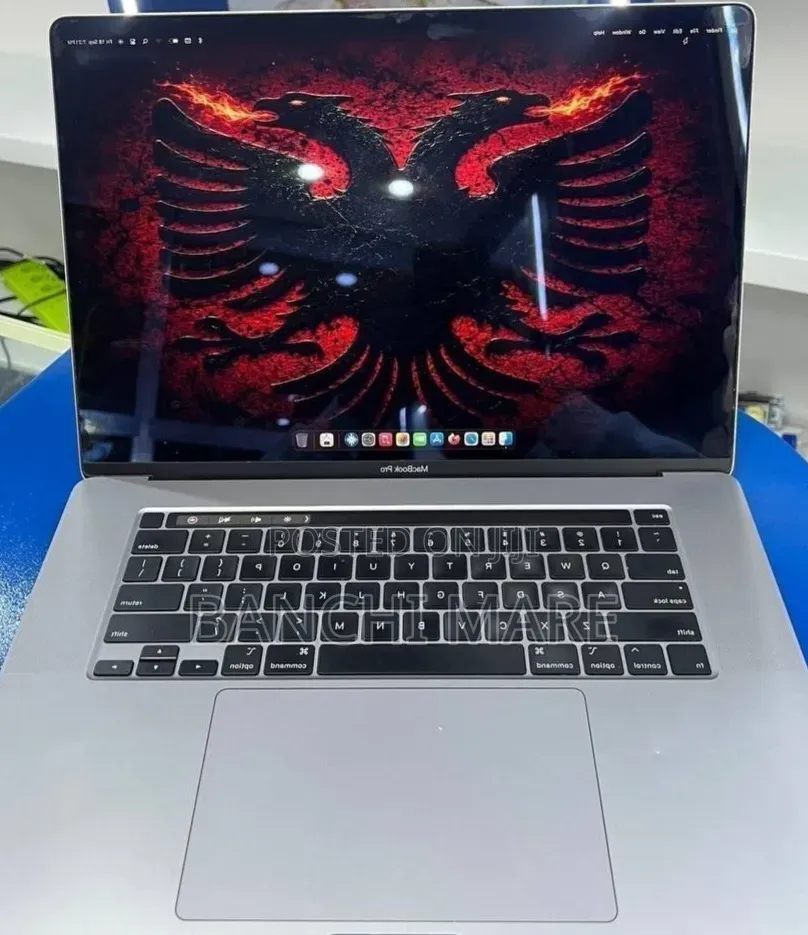 New Laptop Apple MacBook Pro 2019 32GB Intel Core i9 SSD 1T