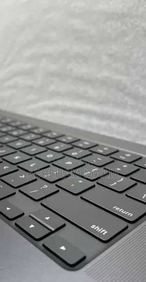 New Laptop Apple MacBook Pro 2024 M4 Max 48GB Apple M4 Max SSD 2T