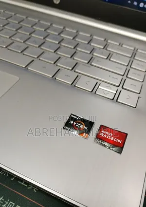 New Laptop HP Stream Notebook 8GB AMD Ryzen 5 SSD 512GB