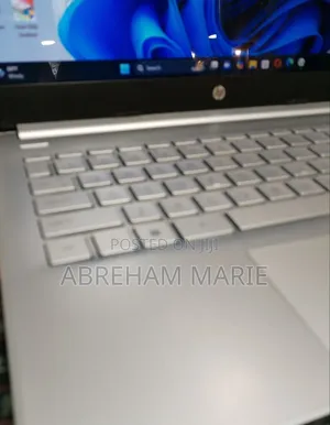 New Laptop HP Stream Notebook 8GB AMD Ryzen 5 SSD 512GB