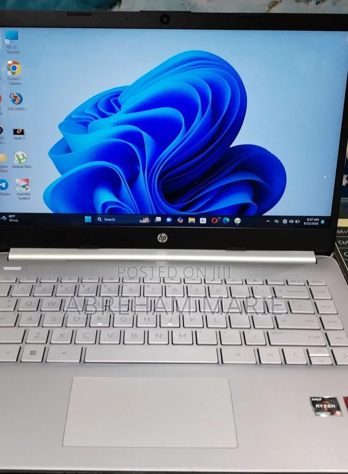New Laptop HP Stream Notebook 8GB AMD Ryzen 5 SSD 512GB
