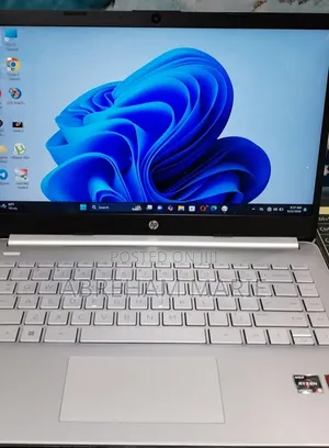 New Laptop HP Stream Notebook 8GB AMD Ryzen 5 SSD 512GB
