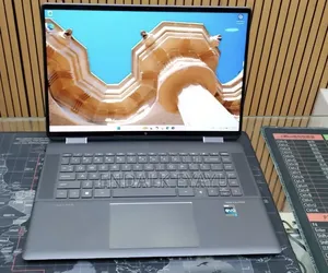 New Laptop HP Spectre 16GB Intel Core i7 SSD 512GB
