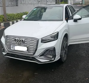 Audi Q2 1.0 TFSI FWD 2022 White