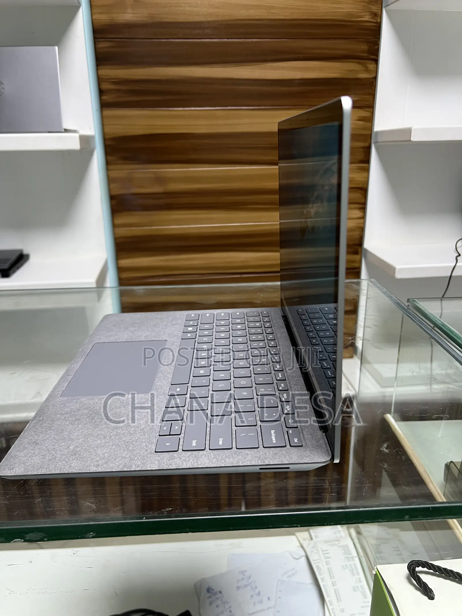 New Laptop Microsoft Surface Laptop 4 16GB Intel Core i7 SSD 512GB