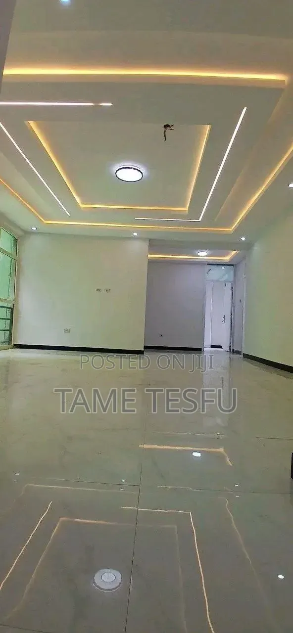 Furnished 8bdrm House in Hayat, Bole for sale