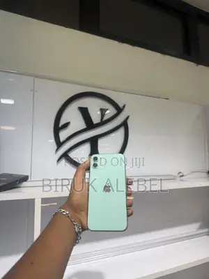 Apple iPhone 11 128 GB Green
