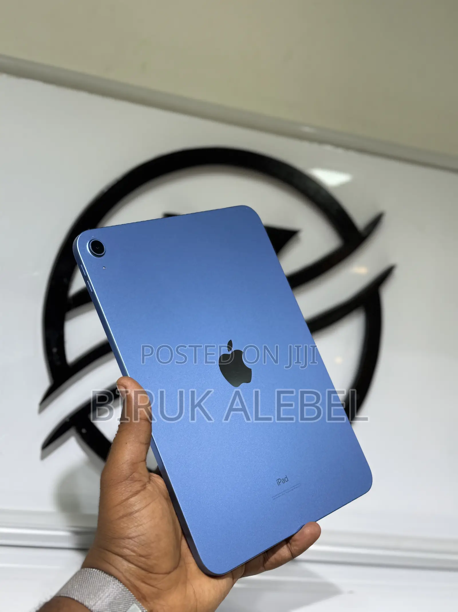 New Apple iPad 10.2 (2021) 64 GB Blue