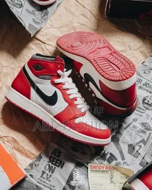 Air Jordan 1 High Chicago | New Arrival | Sizes 40, 41, 42, 43, 44