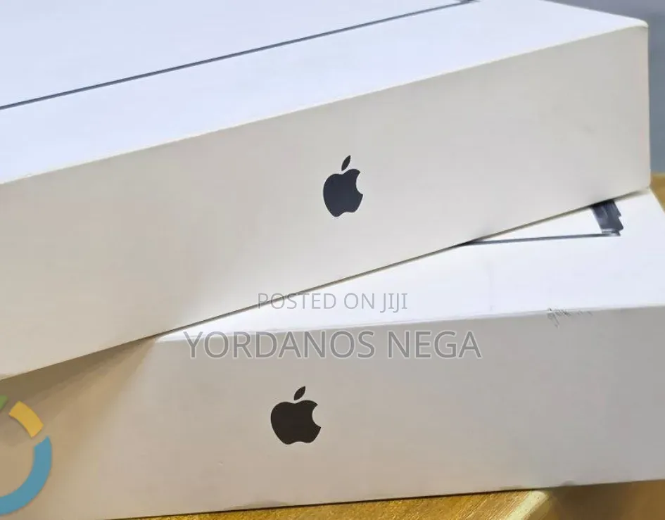 New Laptop Apple MacBook Air 2026 M5 16GB Apple M5 SSD 512GB