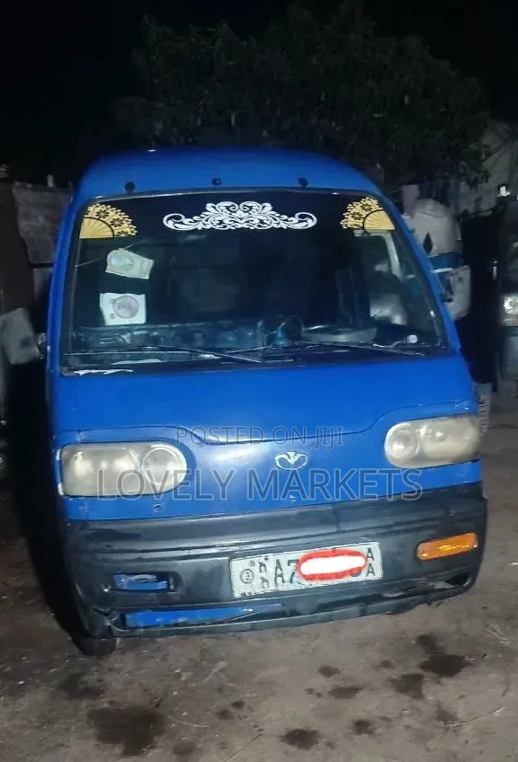 Daewoo Chairman 2006 Blue