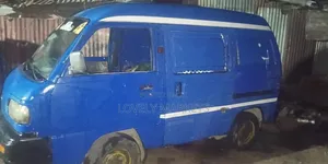 Daewoo Chairman 2006 Blue