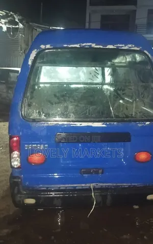 Daewoo Chairman 2006 Blue