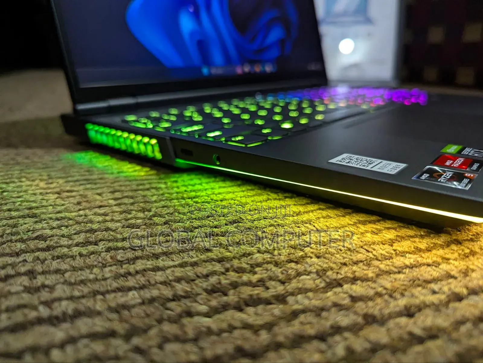 New Laptop Asus ROG Zephyrus G15 32GB AMD Ryzen 9 SSD 1T