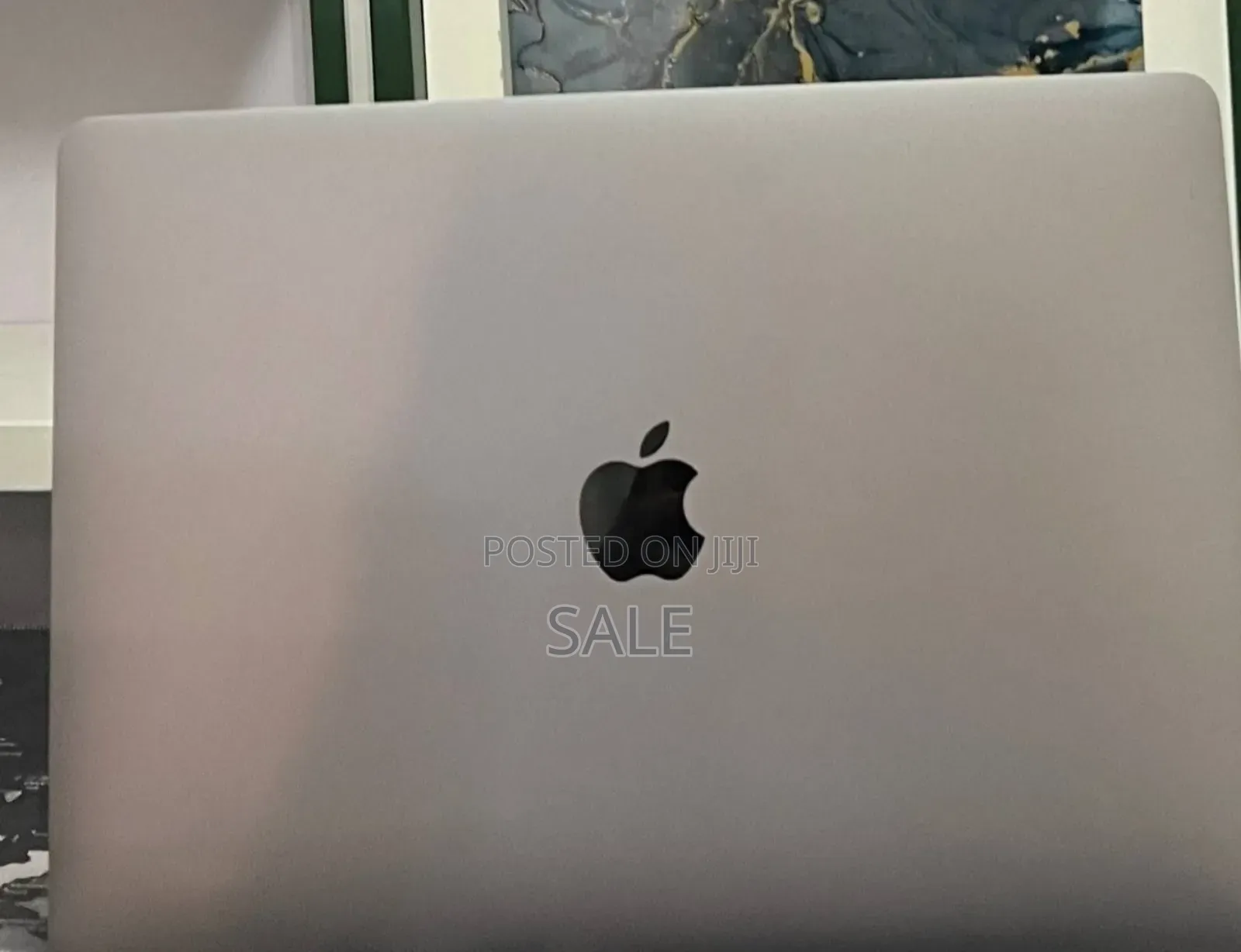 New Laptop Apple MacBook Pro 2020 8GB Apple M1 Pro SSD 512GB