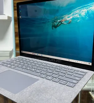 New Laptop Microsoft Surface Laptop 4 16GB Intel Core i7 SSD 512GB