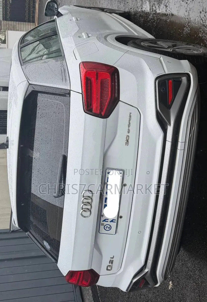Audi Q2 1.0 TFSI FWD 2022 White