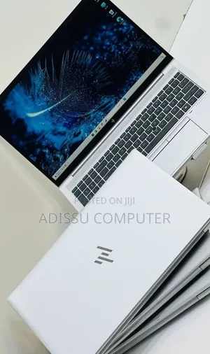 New Laptop HP EliteBook 840 G8 16GB Intel Core i7 SSD 512GB