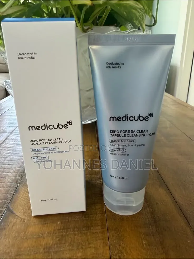 Medicube Zero Pore Cleanser – SA Capsule Cleansing Foam 120g
