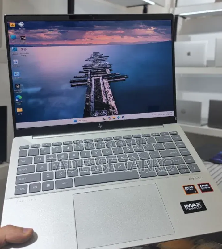 New Laptop HP Pavilion 14 32GB AMD Ryzen 7 SSD 1T