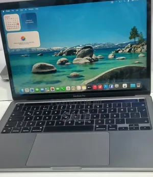 New Laptop Apple MacBook Pro 2020 8GB Apple M1 Pro SSD 256GB